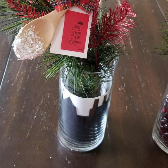 Mary Poppins table/party decorations - Picture 2 of 3